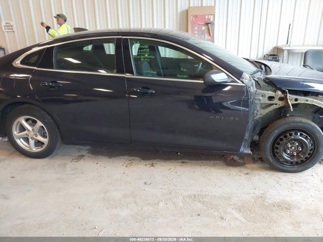 46226013 :رقم المزاد ، 1G1ZC5ST0HF260094 vin ، 2017 Chevrolet Malibu 1fl مزاد بيع