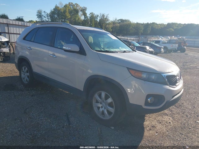 46226050 :رقم المزاد ، 5XYKT4A14BG085047 vin ، 2011 Kia Sorento Lx مزاد بيع