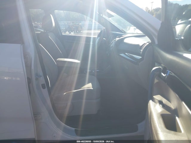 46226050 :رقم المزاد ، 5XYKT4A14BG085047 vin ، 2011 Kia Sorento Lx مزاد بيع
