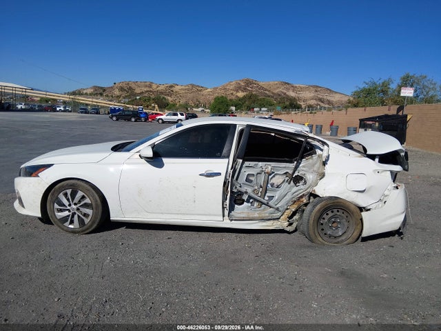 Продаж на аукціоні авто 2022 Nissan Altima S Fwd, vin: 1N4BL4BVXNN311743, номер лоту: 46226053