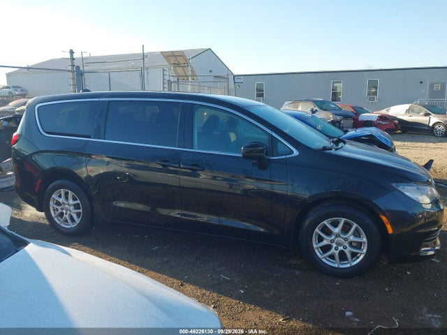 Aukcja sprzedaży 2017 Chrysler Pacifica Touring, vin: 2C4RC1DG5HR517372, numer aukcji: 46226130