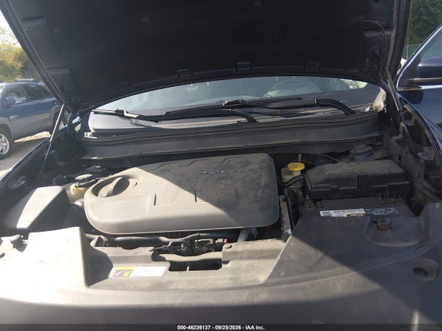 2014 Jeep Cherokee Latitude მანქანა იყიდება აუქციონზე, vin: 1C4PJMCS2EW126087, აუქციონის ნომერი: 46226137