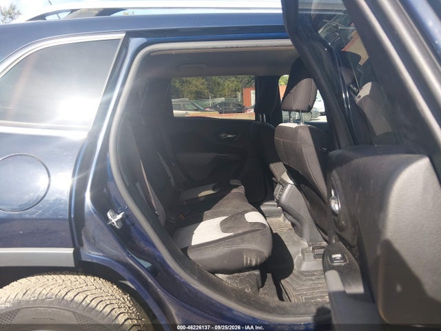 2014 Jeep Cherokee Latitude მანქანა იყიდება აუქციონზე, vin: 1C4PJMCS2EW126087, აუქციონის ნომერი: 46226137
