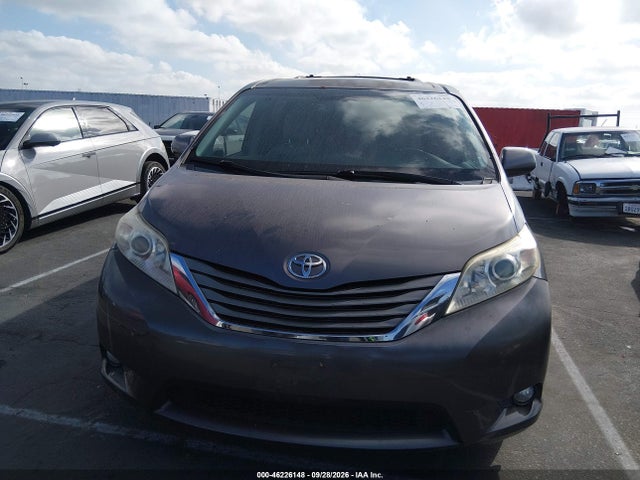 46226148 :رقم المزاد ، 5TDYK3DC3CS214811 vin ، 2012 Toyota Sienna Xle V6 8 Passenger مزاد بيع