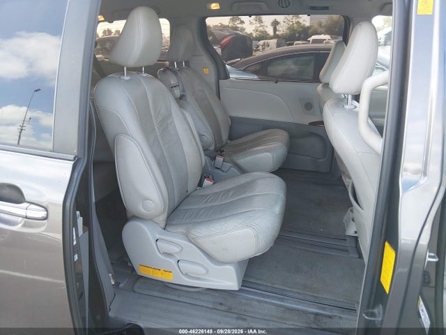 46226148 :رقم المزاد ، 5TDYK3DC3CS214811 vin ، 2012 Toyota Sienna Xle V6 8 Passenger مزاد بيع