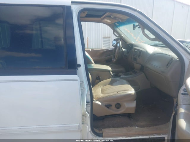 Aukcja sprzedaży 2002 Ford Expedition Eddie Bauer, vin: 1FMPU18L62LA07250, numer aukcji: 46226206