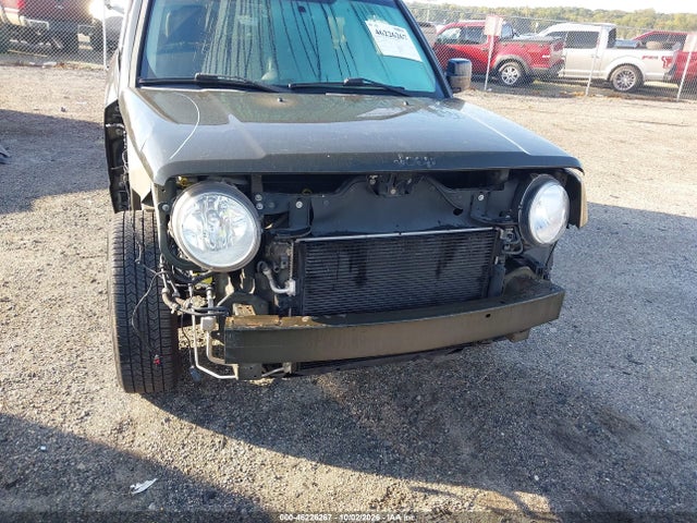 Aukcja sprzedaży 2017 Jeep Patriot 75th Anniversary Edition Fwd, vin: 1C4NJPBB3HD200563, numer aukcji: 46226267