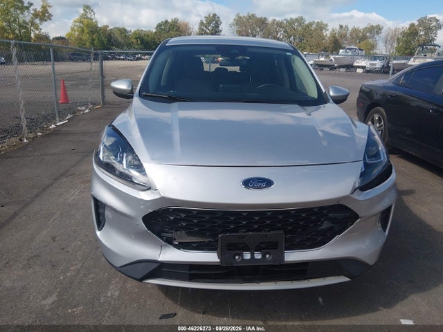 46226273 :رقم المزاد ، 1FMCU0G67LUA85701 vin ، 2020 Ford Escape Se مزاد بيع