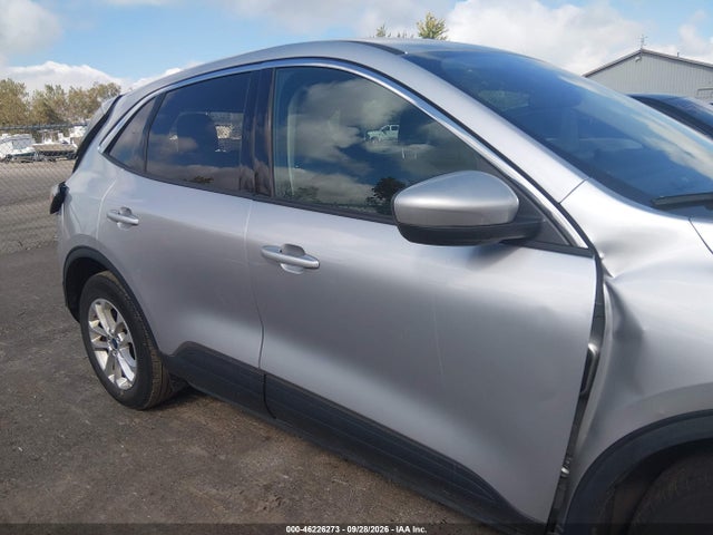 46226273 :رقم المزاد ، 1FMCU0G67LUA85701 vin ، 2020 Ford Escape Se مزاد بيع