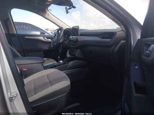46226273 :رقم المزاد ، 1FMCU0G67LUA85701 vin ، 2020 Ford Escape Se مزاد بيع