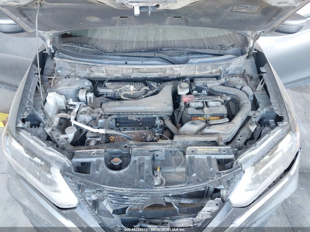 2017 Nissan Rogue S მანქანა იყიდება აუქციონზე, vin: JN8AT2MT3HW390598, აუქციონის ნომერი: 46226312
