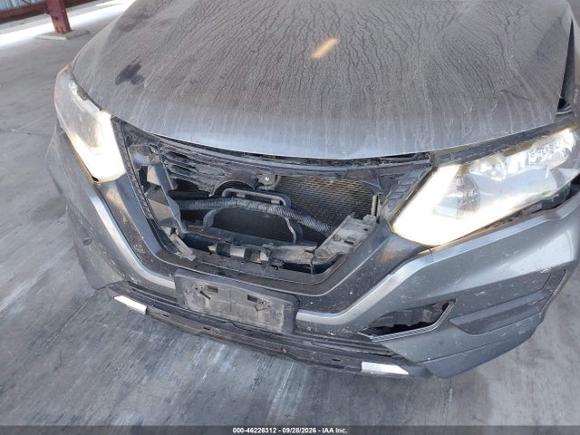 2017 Nissan Rogue S მანქანა იყიდება აუქციონზე, vin: JN8AT2MT3HW390598, აუქციონის ნომერი: 46226312