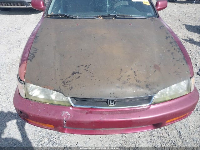 46226368 :رقم المزاد ، 1HGCD5654TA106517 vin ، 1996 Honda Accord Ex/ex-r مزاد بيع