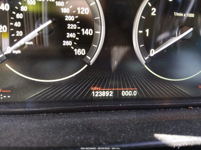 46226465 :رقم المزاد ، WBA5B1C50FD918763 vin ، 2015 Bmw 535i مزاد بيع