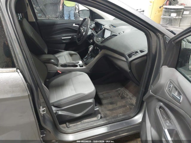1FMCU9G98EUC94446 Ford ESCAPE SE