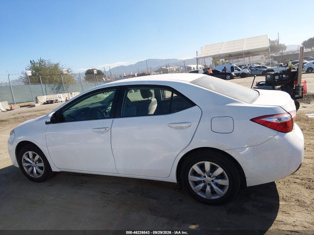5YFBURHE6FP217049 Toyota COROLLA LE