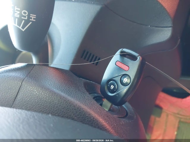 46226563 :رقم المزاد ، JHMGE8G42AS015160 vin ، 2010 Honda Fit Sport مزاد بيع