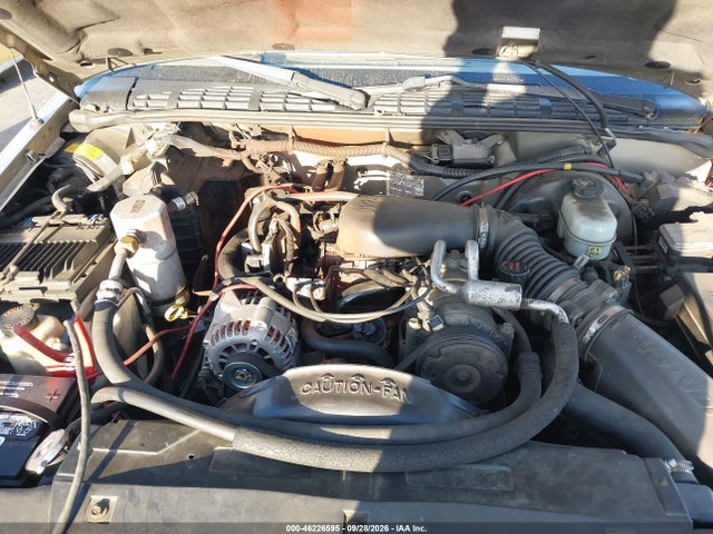 46226595 :رقم المزاد ، 1GCCS19W9Y8166518 vin ، 2000 Chevrolet S-10 Ls مزاد بيع