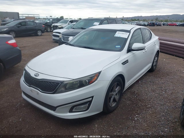 KIA Optima Lx 2015 KNAGM4A74F5632112 Image 2