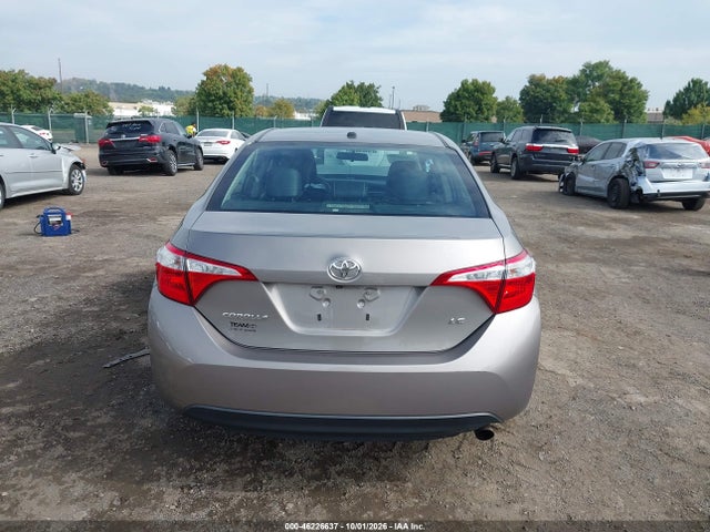 46226637 :رقم المزاد ، 2T1BURHE1FC305121 vin ، 2015 Toyota Corolla Le Premium مزاد بيع