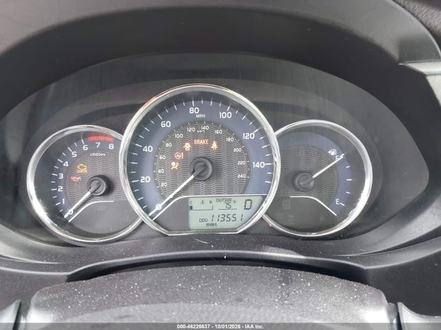 46226637 :رقم المزاد ، 2T1BURHE1FC305121 vin ، 2015 Toyota Corolla Le Premium مزاد بيع
