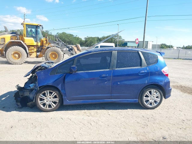 2010 Honda Fit Sport მანქანა იყიდება აუქციონზე, vin: JHMGE8H4XAC022432, აუქციონის ნომერი: 46226645