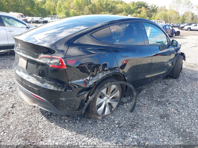 46226732 :رقم المزاد ، 7SAYGAEE9PF923312 vin ، 2023 Tesla Model Y Awd/long Range Dual Motor All-wheel Drive مزاد بيع