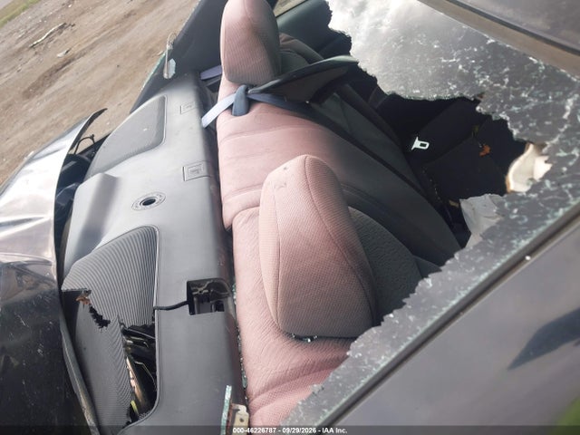 Продажа на аукционе авто 2005 Honda Civic Lx, vin: 1HGEM22515L056129, номер лота: 46226787