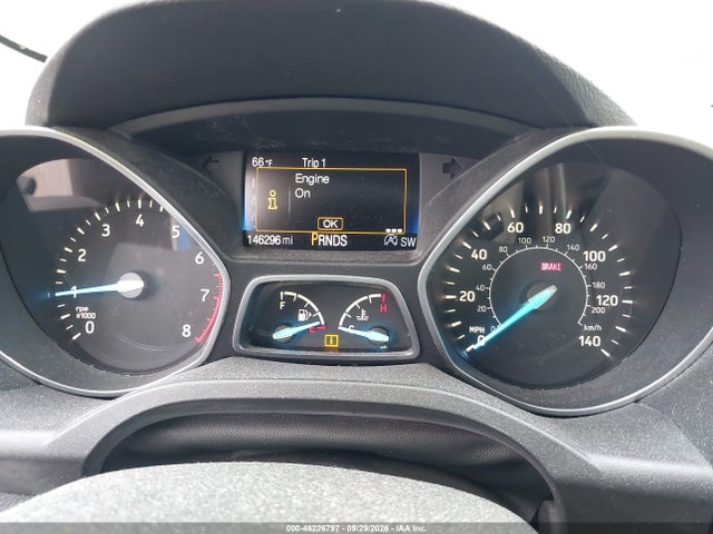 Продажа на аукционе авто 2017 Ford Escape Se, vin: 1FMCU9GD7HUD25226, номер лота: 46226797