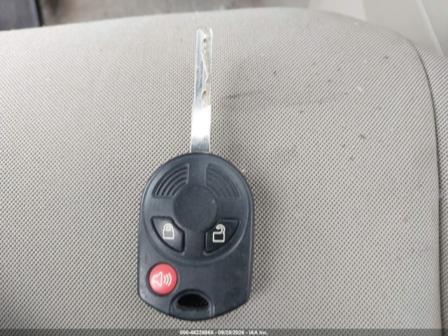 46226865 :رقم المزاد ، 1FMCU0GX1GUC52309 vin ، 2016 Ford Escape Se مزاد بيع