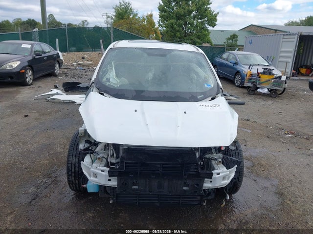 46226865 :رقم المزاد ، 1FMCU0GX1GUC52309 vin ، 2016 Ford Escape Se مزاد بيع