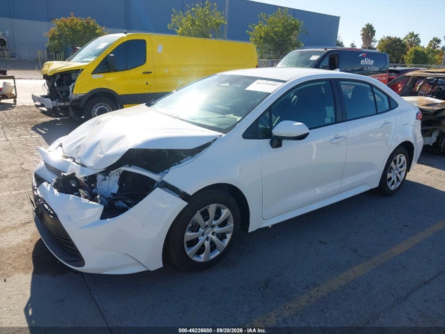 Toyota COROLLA LE 2025 5YFB4MDE8SP283556 Image 2
