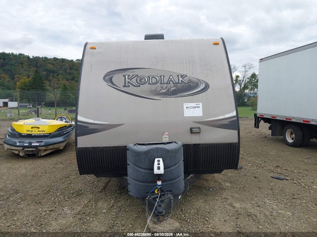 46226890 :رقم المزاد ، 47CTS5P20DK173196 vin ، 2013 Dutchmen Kodiak 284bhsl مزاد بيع