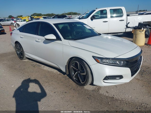 46226891 :رقم المزاد ، 1HGCV1F33JA251033 vin ، 2018 Honda Accord Sport مزاد بيع
