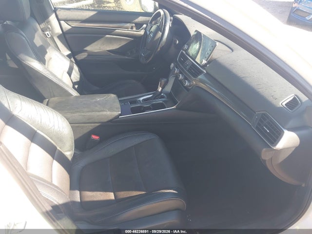 Продаж на аукціоні авто 2018 Honda Accord Sport, vin: 1HGCV1F33JA251033, номер лоту: 46226891