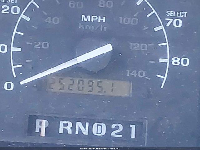 46226939 :رقم المزاد ، 1FTHW25G0TEA46258 vin ، 1996 Ford F250 مزاد بيع