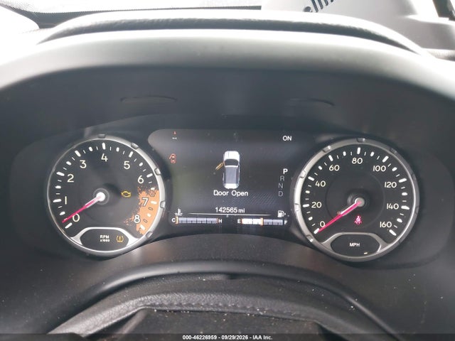 Продажа на аукционе авто 2015 Jeep Renegade Limited, vin: ZACCJBDT4FPB26276, номер лота: 46226959
