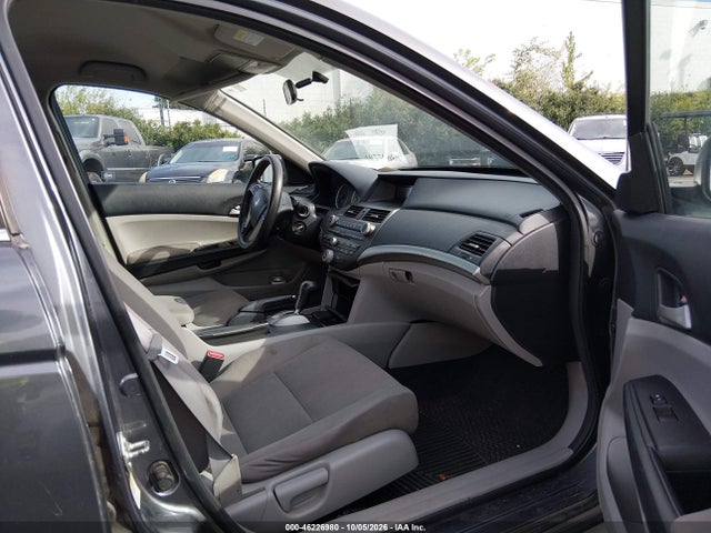 46226980 :رقم المزاد ، 1HGCP2F34CA211188 vin ، 2012 Honda Accord 2.4 Lx مزاد بيع