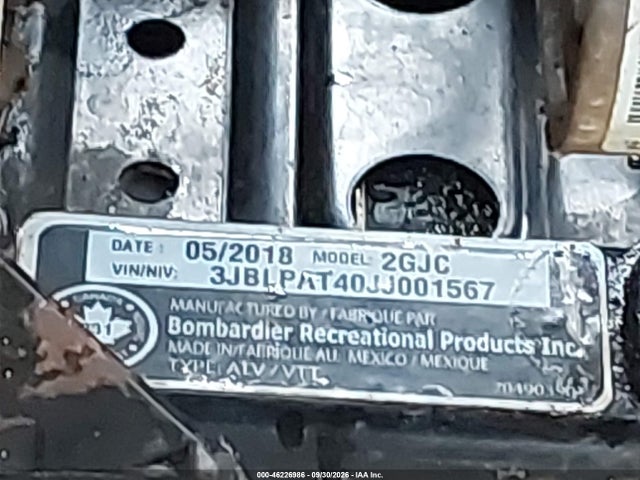 Can-Am Outlander Max Xt 570 2018 3JBLPAT40JJ001567 Image 10
