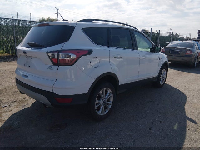 Ford ESCAPE SE 2017 1FMCU0GD8HUB41649 Image 4