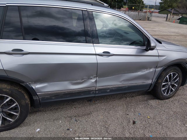 Продажа на аукционе авто 2020 Volkswagen Tiguan 2.0t Se/2.0t Se R-line Black/2.0t Sel, vin: 3VV2B7AX3LM032533, номер лота: 46226996