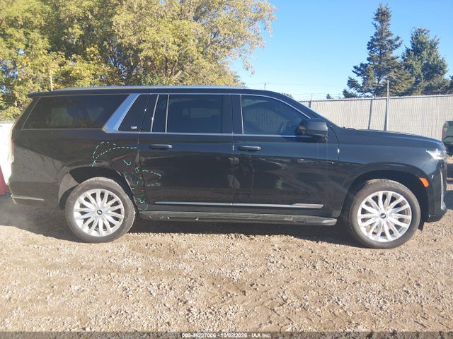 Продаж на аукціоні авто 2023 Cadillac Escalade Esv 4wd Luxury, vin: 1GYS4JKLXPR101816, номер лоту: 46227006