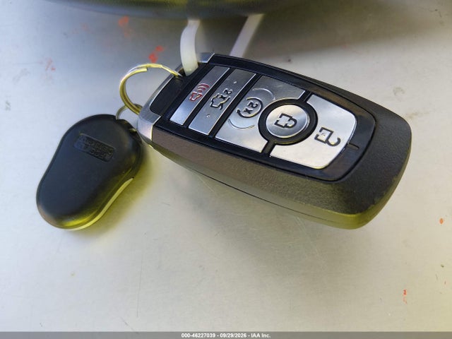 Ford Mustang Ecoboost 2018 1FATP8UH7J5110853 Image 11