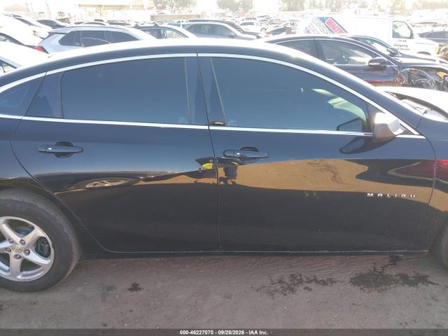 Chevrolet Malibu 1ls 2018 1G1ZB5ST3JF164761 Image 13