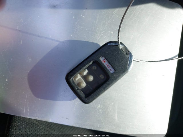 Продажа на аукционе авто 2022 Honda Cr-v Hybrid Touring, vin: 5J6RT6H90NL002402, номер лота: 46227089
