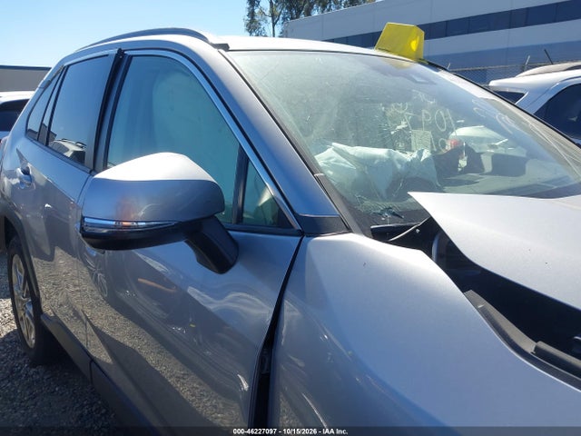 Toyota Rav4 Xle Premium 2019 JTMC1RFV3KD041879 Image 12