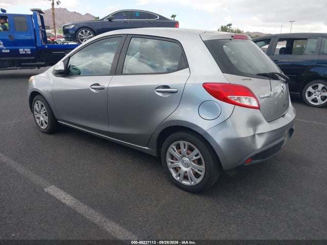 46227113 :رقم المزاد ، JM1DE1KZ9C0135535 vin ، 2012 Mazda Mazda2 Sport مزاد بيع