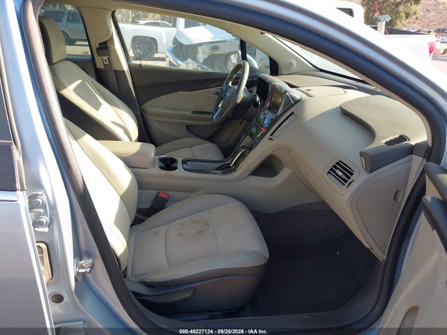 46227124 :رقم المزاد ، 1G1RH6E40DU136117 vin ، 2013 Chevrolet Volt مزاد بيع