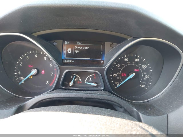 46227132 :رقم المزاد ، 1FADP3KE9FL254231 vin ، 2015 Ford Focus Se مزاد بيع