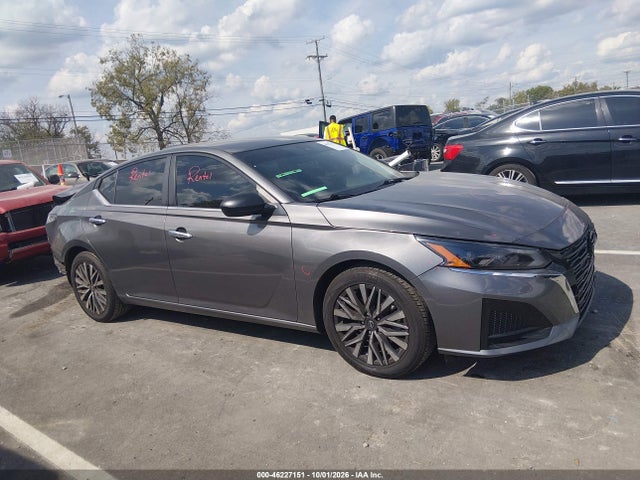 1N4BL4DV0SN381115 Nissan Altima Sv Fwd